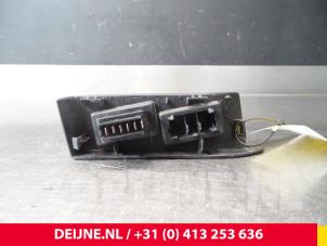 Opel Movano Electric window switch O48468 photo 2