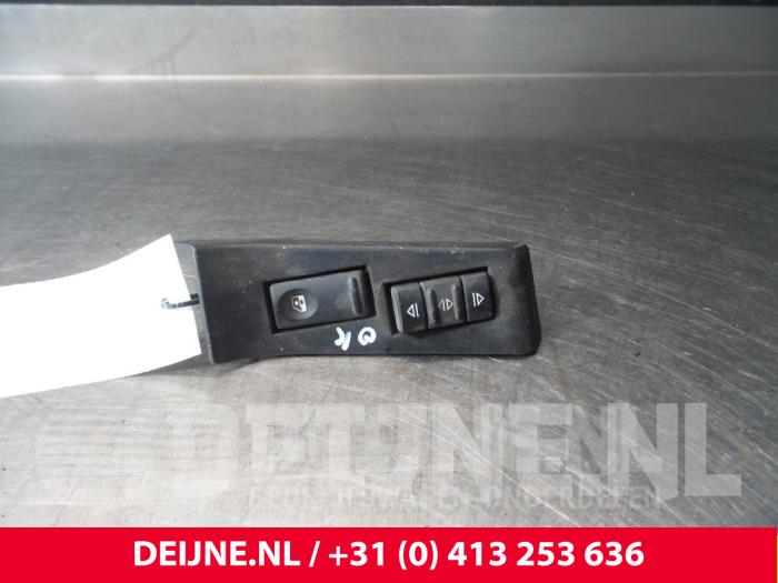 Opel Movano Elektrisch Raam Schakelaar O48469