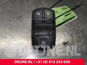 Opel Corsa Electric window switch O48472 photo 2