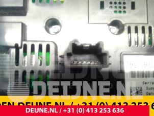 Ford Transit Custom Radiobedienfeld O48688 foto 3