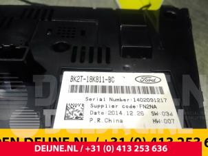 Ford Transit Connect Radiobedienfeld O48700 foto 3