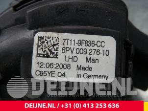 Ford Transit Connect Accelerator pedal O49379 photo 2
