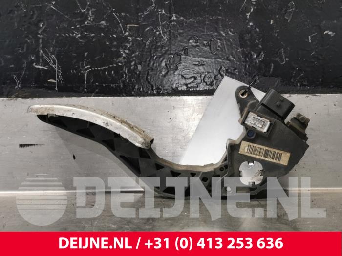 Renault Megane Gaspedal O49528