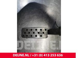 Renault Megane Accelerator pedal O49528 photo 4
