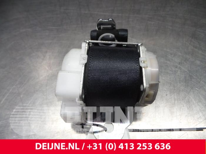 Peugeot 107 Rear seatbelt, right O50294