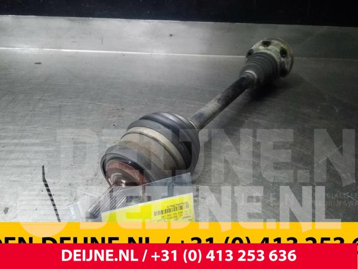 Volkswagen Transporter Antriebswelle links vorne O50617