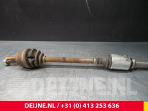 Nissan Interstar Front drive shaft, right O51264 photo 2