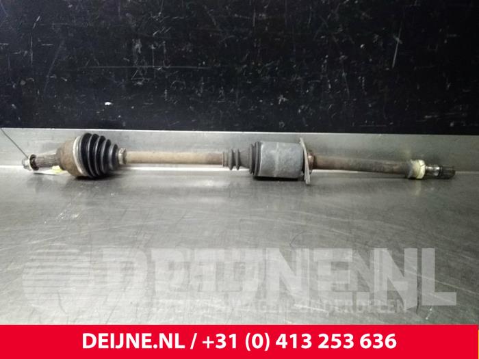 Nissan Primastar Antriebswelle rechts vorne O51276
