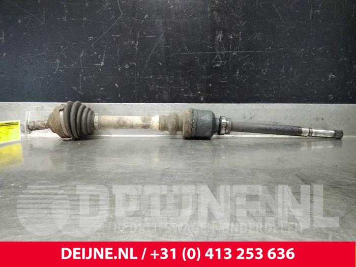 Peugeot Partner Aandrijfas rechts-voor O51355