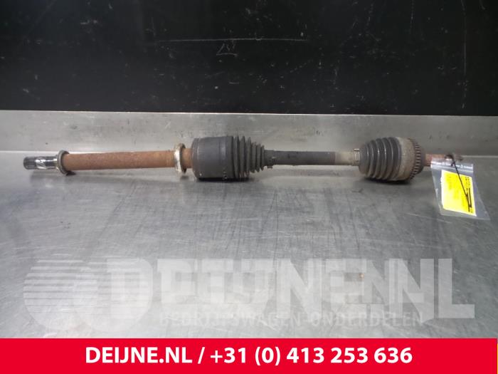 Gebruikte Steekas rechts-voor Renault Kangoo Express (FC) 1.5 dCi 68 Prijs € 12,10 Inclusief btw aangeboden door van Deijne Onderdelen Uden B.V.