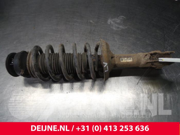 Volkswagen Caddy Schokdemperpoot links-voor O51526