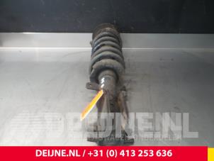 Nissan Primastar Schokdemperpoot links-voor O51595 foto 2
