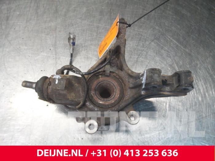 Peugeot Partner Achsschenkel links vorne O52212