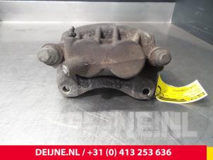 Opel Movano Remklauw (Tang) links-voor O52761 foto 2