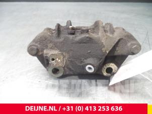 Volkswagen Transporter Remklauw (Tang) links-voor O52821 foto 3