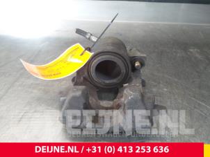 Volkswagen Caddy Remklauw (Tang) links-voor O52855 foto 2