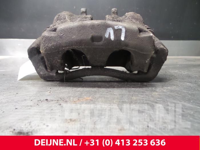Nissan Primastar Bremszange links vorne O52922
