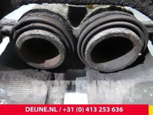 Nissan Primastar Bremszange links vorne O52922 foto 3