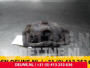Renault Clio Front brake calliper, left O53047 photo 3