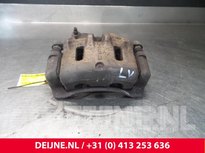 Hyundai H200 Front brake calliper, right O53344