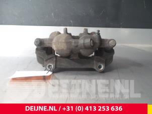 Nissan Primastar Remklauw (Tang) rechts-voor O53364 foto 2