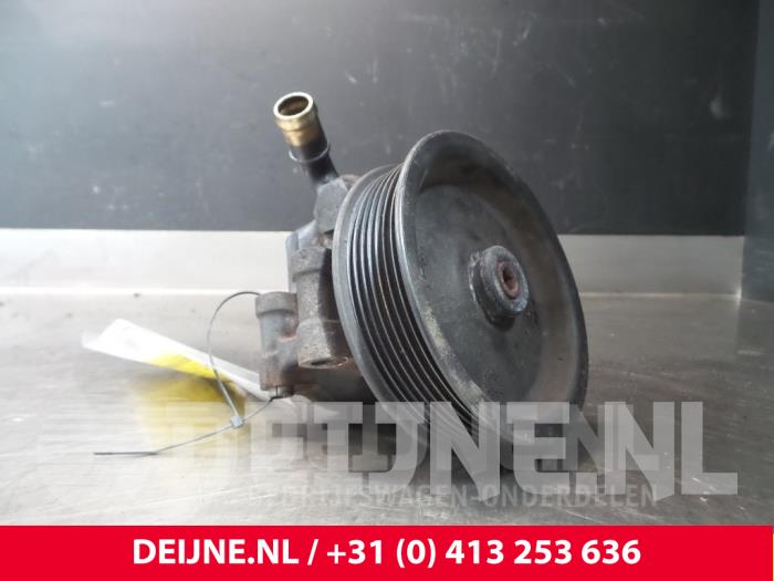 Gebruikte Pomp Servo Ford Transit 2.4 TDdi 16V 350M Prijs € 90,75 Inclusief btw aangeboden door van Deijne Onderdelen Uden B.V.