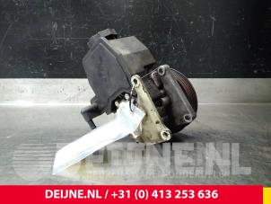 Mercedes C-Klasse Lenkkraftverstärker Pumpe O54127 foto 2