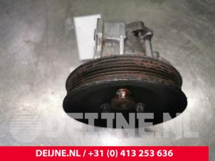 Mercedes Vito Stuurbekrachtiging Pomp O54131 foto 3