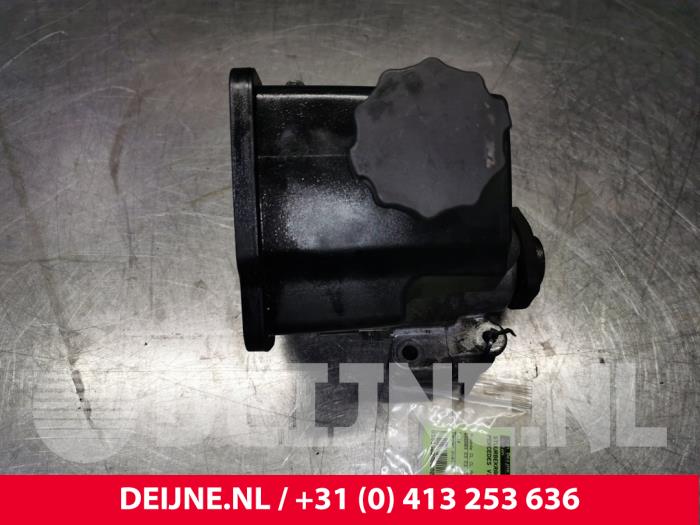 Mercedes Vito Stuurbekrachtiging Pomp O54154