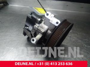 Mercedes Vito Lenkkraftverstärker Pumpe O54155 foto 2