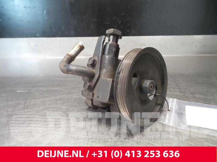 Gebruikte Pomp Servo Hyundai H-1/H-200 2.5 Tdi Prijs € 36,30 Inclusief btw aangeboden door van Deijne Onderdelen Uden B.V.
