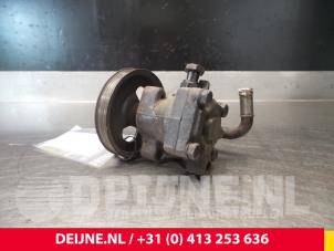 Hyundai H200 Lenkkraftverstärker Pumpe O54319 foto 2