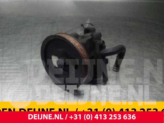 Gebruikte Pomp Servo Hyundai H-1/H-200 2.5 Tdi Prijs € 36,30 Inclusief btw aangeboden door van Deijne Onderdelen Uden B.V.