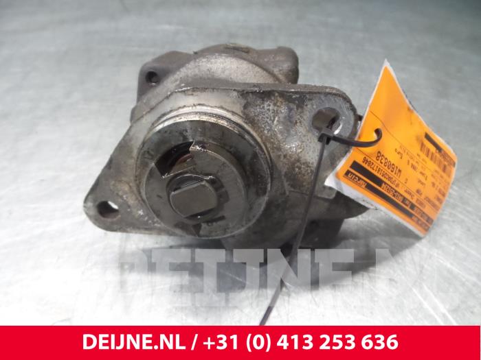 Gebruikte Servopomp Renault Master II (JD) 2.8 dTi T28 Prijs € 72,60 Inclusief btw aangeboden door van Deijne Onderdelen Uden B.V.