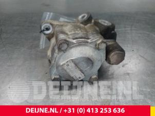 Renault Master Power steering pump O54470 photo 2