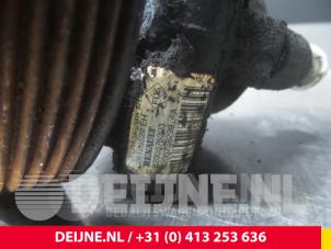 Renault Kangoo Power steering pump O54480 photo 3