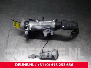 Volkswagen Polo Ignition lock + key O55416 photo 2