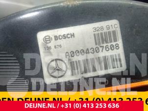 Mercedes Vito Rembekrachtiger O55534 foto 2