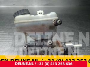 Mercedes Vito Hoofdremcilinder O55685 foto 3