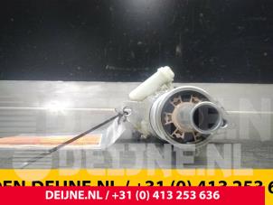 Mercedes Vito Master cylinder O55702 photo 2