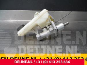 Opel Vivaro Hoofdremcilinder O55726 foto 3