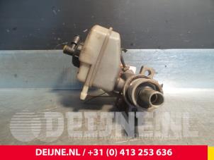 Opel Movano Hoofdremcilinder O55731 foto 3