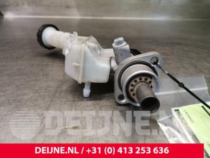 Renault Clio Master cylinder O55908 photo 2