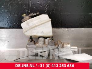Renault Kangoo Master cylinder O55922 photo 2