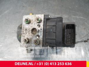 Gebruikte ABS Pomp Ford Transit 2.0 TDCi 16V 260S Prijs € 30,25 Inclusief btw aangeboden door van Deijne Onderdelen Uden B.V.