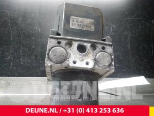 Mercedes Vito ABS Pomp O56122 foto 4