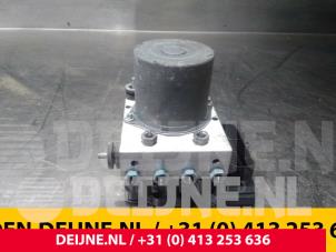 Mercedes Vito ABS pump O56143 photo 2
