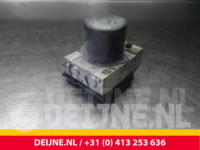 Mercedes Sprinter ABS pump O56160