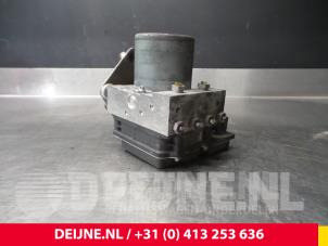 Mercedes Sprinter ABS Pomp O56163 foto 2