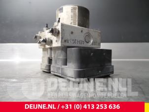 Volkswagen Caddy ABS pump O56328 photo 2